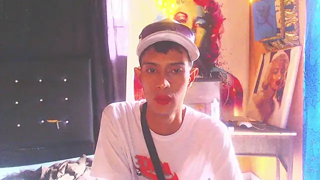 DOMINANTE KLOE  online show from March 15, 12:34 pm