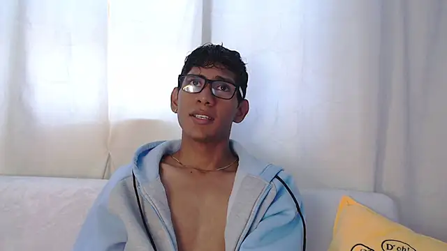 Nick Collins18 online show from November 25, 6:52 pm