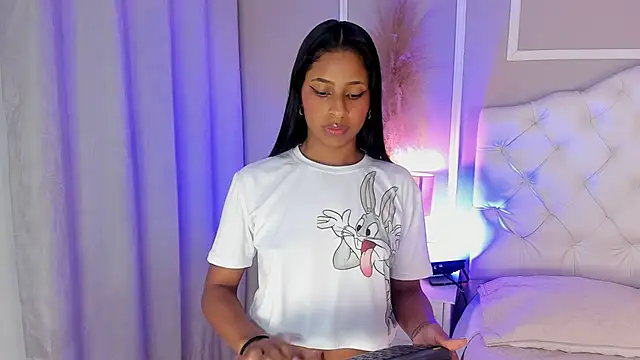 Snapshot of evelyn_evony chatting on December 24, 6:22 am evelyn evony online show from December 24, 6:22 am