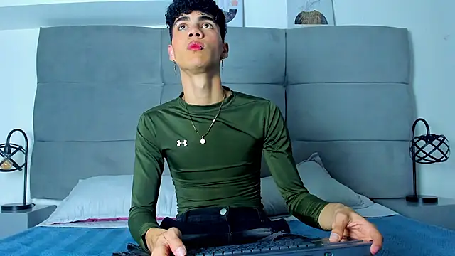 NeoRaptis online show from February 7, 7:59 pm