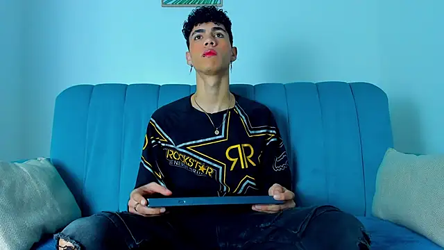 NeoRaptis online show from March 6, 8:16 pm