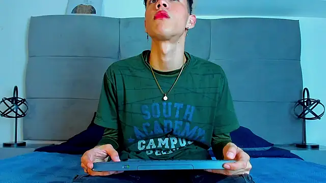 NeoRaptis online show from March 12, 8:31 pm