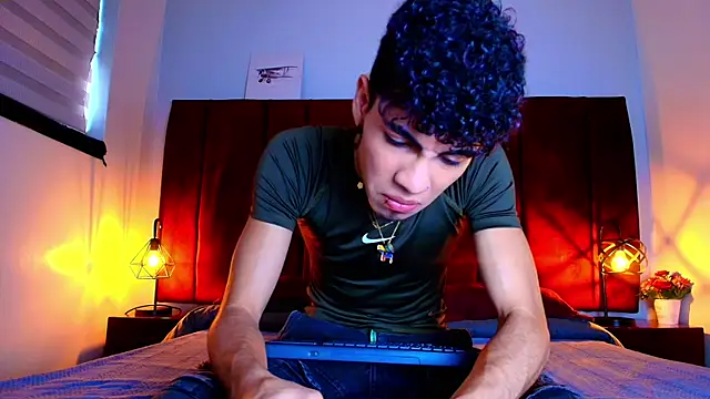 NeoRaptis online show from September 23, 8:12 pm