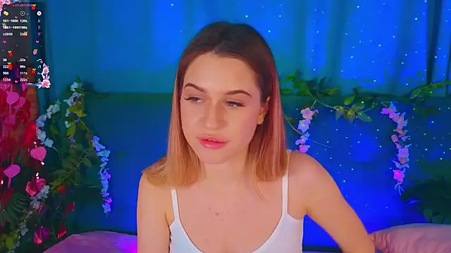 AlinaWalters online show from February 18, 8:27 pm