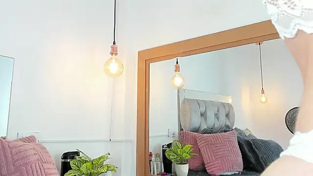 samarawells online show from January 30, 6:43 pm