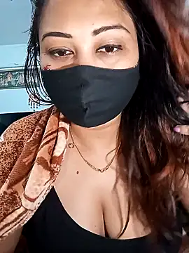 Snapshot of Cute-mona chatting on February 7, 8:42 pm Cute-mona online show from February 7, 8:42 pm