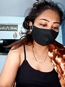 Snapshot of Cute-mona chatting on February 9, 7:52 pm Cute-mona online show from February 9, 7:52 pm