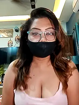 Snapshot of Cute-mona chatting on April 29, 7:31 pm Cute-mona online show from April 29, 7:31 pm