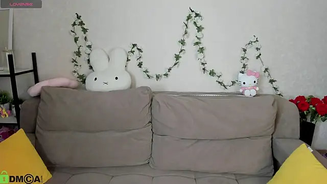 Snapshot of Little_Chips chatting on April 24, 5:15 pm Little Chips online show from April 24, 5:15 pm