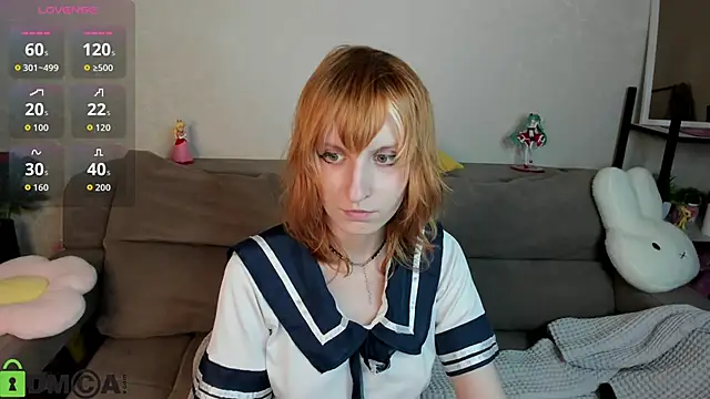 Snapshot of Little_Chips chatting on June 14, 5:26 pm Little Chips online show from June 14, 5:26 pm