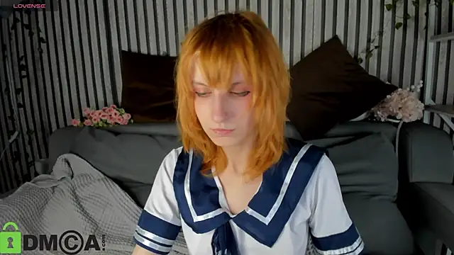 Snapshot of Little_Chips chatting on June 24, 5:23 pm Little Chips online show from June 24, 5:23 pm