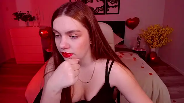 DaniellaLovely online show from February 14, 11:21 am