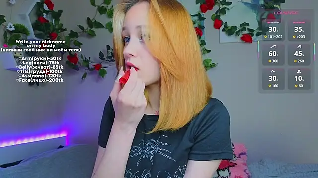 MaryRace online show from April 25, 5:10 pm