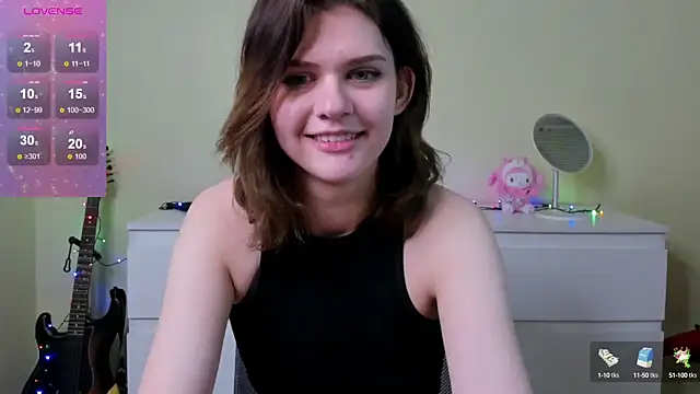 Snapshot of JulieTaylors chatting on February 15, 10:42 pm JulieTaylors online show from February 15, 10:42 pm