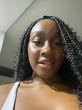 Snapshot of EscorpiLeoncita chatting on April 17, 5:10 am EscorpiLeoncita online show from April 17, 5:10 am