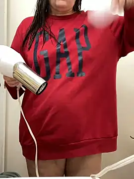 Snapshot of Kittyymaze1 chatting on January 3, 1:36 pm Kittyymaze1 online show from January 3, 1:36 pm