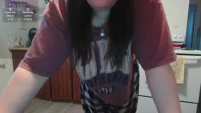 Snapshot of Kittyymaze1 chatting on January 14, 1:17 pm Kittyymaze1 online show from January 14, 1:17 pm