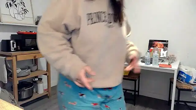 Kittyymaze1 online show from January 15, 1:26 pm