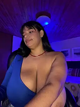 Snapshot of Isabella_boobd chatting on June 9, 3:40 am Isabella boobd online show from June 9, 3:40 am