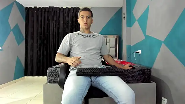 simookeler online show from January 31, 7:07 am