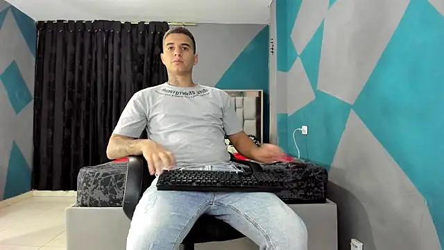 simookeler online show from February 19, 6:22 am