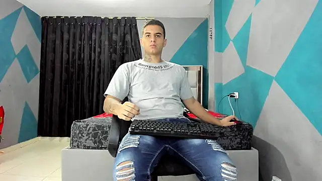 simookeler online show from March 15, 8:58 am