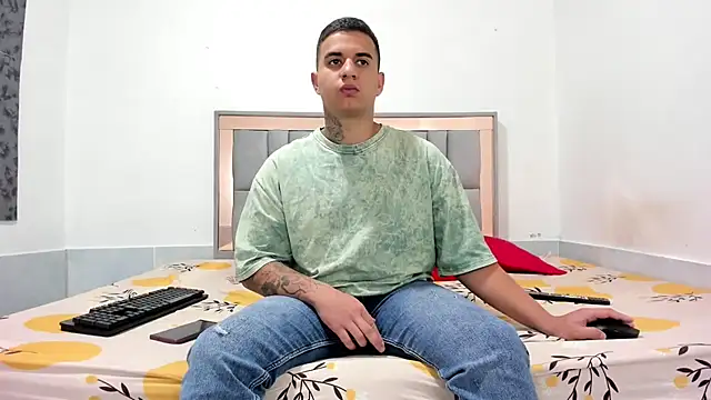 simookeler online show from November 22, 10:09 pm