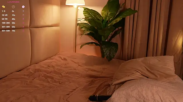 SweetHanson online show from April 19, 6:10 pm