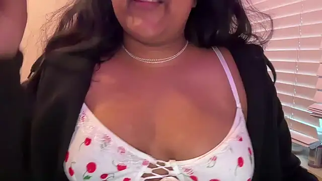 inarahh online show from February 2, 10:28 pm