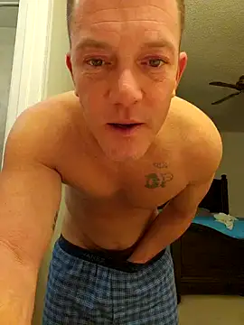 Snapshot of Bigtater1999 chatting on March 11, 12:44 am Bigtater1999 online show from March 11, 12:44 am