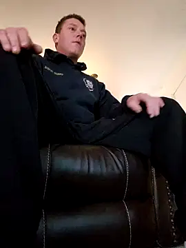 Snapshot of Bigtater1999 chatting on March 18, 1:53 pm Bigtater1999 online show from March 18, 1:53 pm