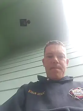 Snapshot of Bigtater1999 chatting on September 30, 1:05 pm Bigtater1999 online show from September 30, 1:05 pm