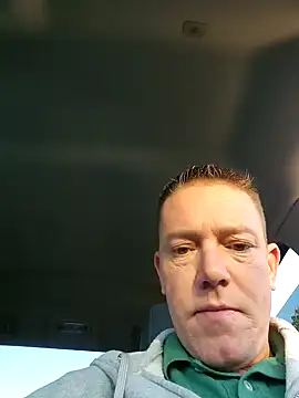 Snapshot of Bigtater1999 chatting on October 4, 11:41 am Bigtater1999 online show from October 4, 11:41 am