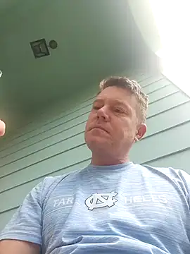 Bigtater1999 online show from March 10, 2:22 pm