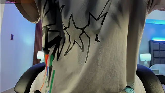 Aaron Scoot online show from January 14, 8:04 pm