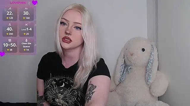 chloe levine online show from September 20, 1:28 am