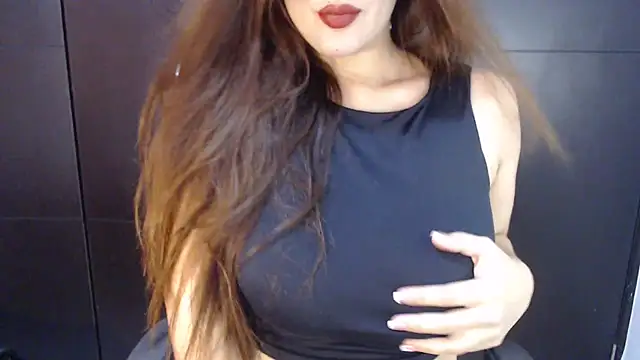 AdharaLujan online show from December 1, 9:37 pm