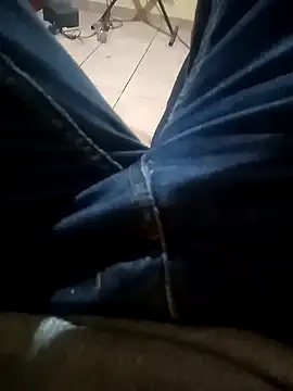 Snapshot of fercxxxho25 chatting on October 6, 11:46 pm fercxxxho25 online show from October 6, 11:46 pm