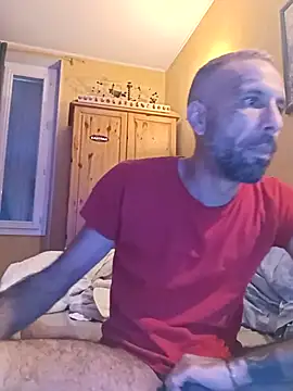 arrow13680 online show from December 3, 8:56 am