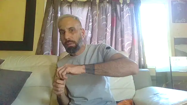 arrow13680 online show from February 26, 3:00 pm