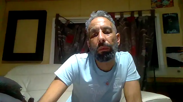 arrow13680 online show from March 7, 8:39 pm