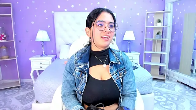 scarlette 15  online show from October 11, 3:28 am