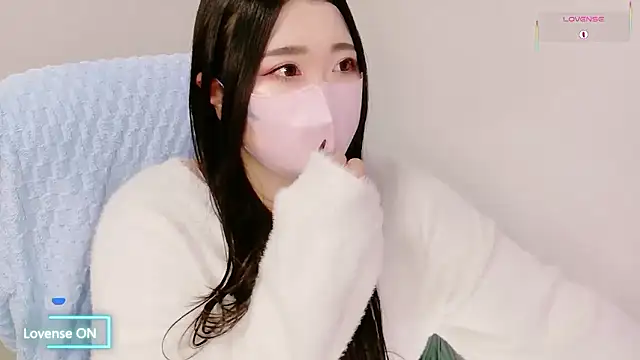 yukinko o  online show from October 25, 2:02 pm