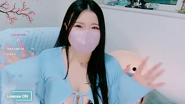 yukinko o  online show from April 27, 12:36 pm