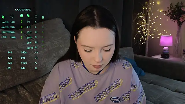 GarynAnstead online show from December 15, 11:34 am