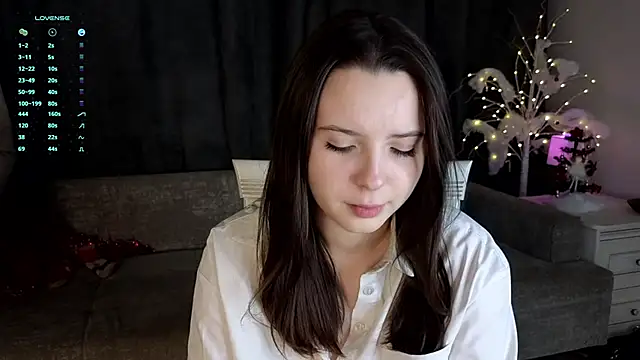 GarynAnstead online show from January 5, 6:02 pm