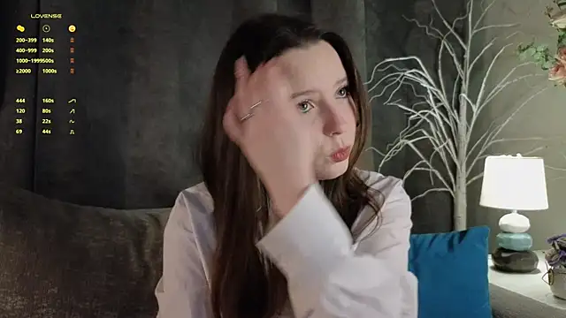 GarynAnstead online show from January 19, 11:12 am