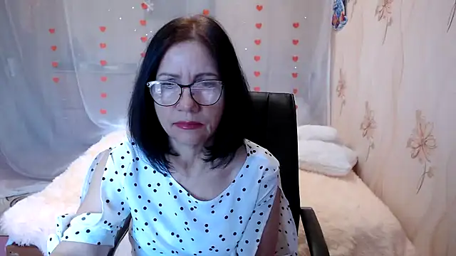 Snapshot of OlgaHottie chatting on March 1, 10:42 pm OlgaHottie online show from March 1, 10:42 pm