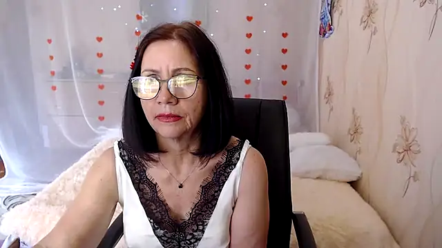 Snapshot of OlgaHottie chatting on March 2, 8:38 am OlgaHottie online show from March 2, 8:38 am