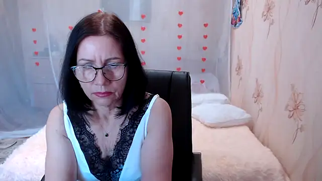Snapshot of OlgaHottie chatting on March 2, 10:59 pm OlgaHottie online show from March 2, 10:59 pm